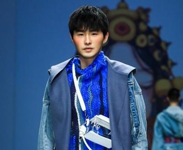 京城白雪·吴研亮相中国国际时装周